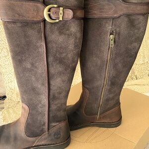 Timberland brown suede and leather boot. Size 10